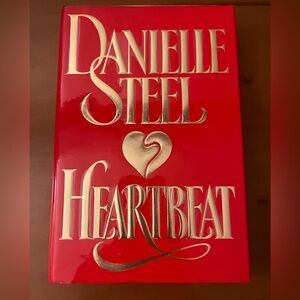 Heartbeat By Danielle Steel - Hardcover